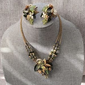 Vintage grape pendant necklace with clip-on earrings set
